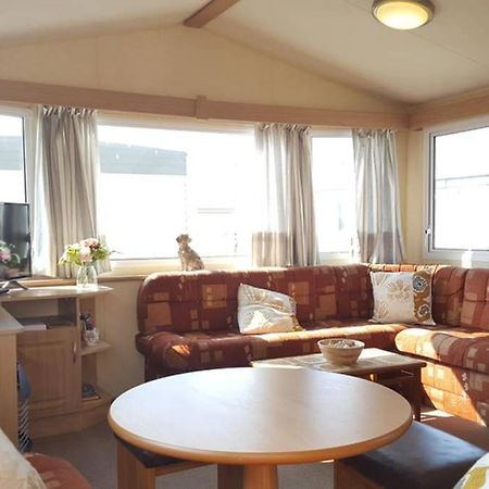 Sea Breeze Holiday Van, Close To Beach - Pets Go Free Heacham Exterior photo